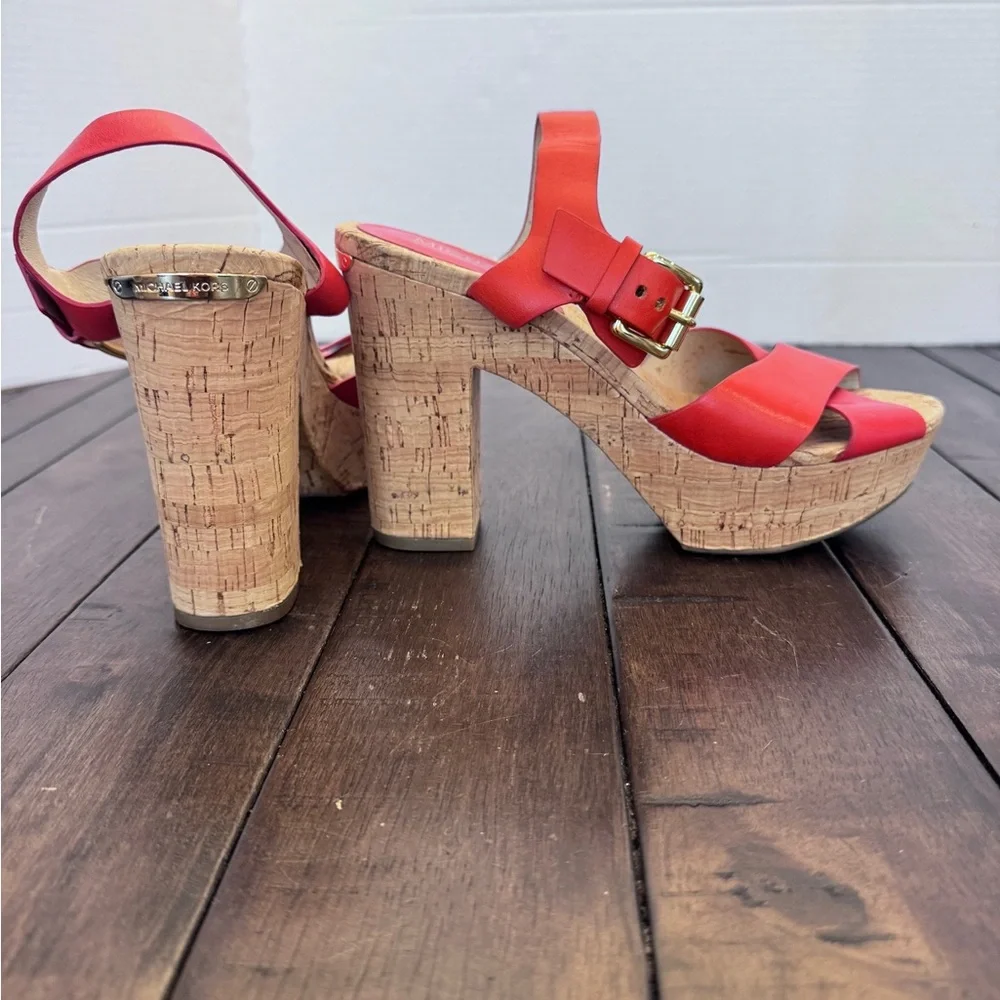 MICHAEL Michael Kors Natalia Platform Mandarin Sandal Open Toe Size 7.5 M Cork